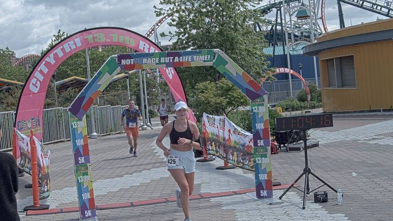 Running image for julia lavelle in brooklyn beach half marathon 10k 5k 2023 june 04