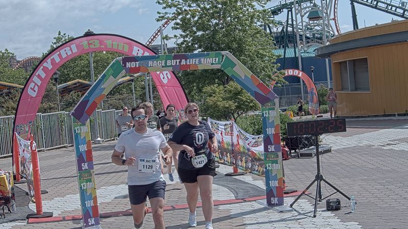 Running image for nicholas ribovich in brooklyn beach half marathon 10k 5k 2023 june 04