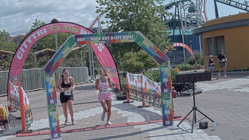 Running image for samantha alfano in brooklyn beach half marathon 10k 5k 2023 june 04