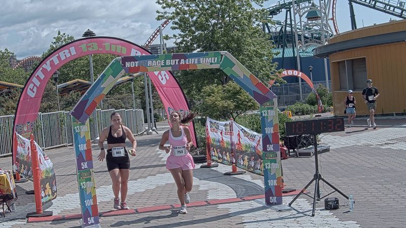 Running image for samantha alfano in brooklyn beach half marathon 10k 5k 2023 june 04