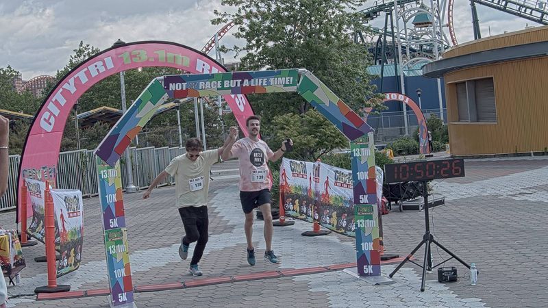 Running image for sean desmarteau in brooklyn beach half marathon 10k 5k 2023 june 04