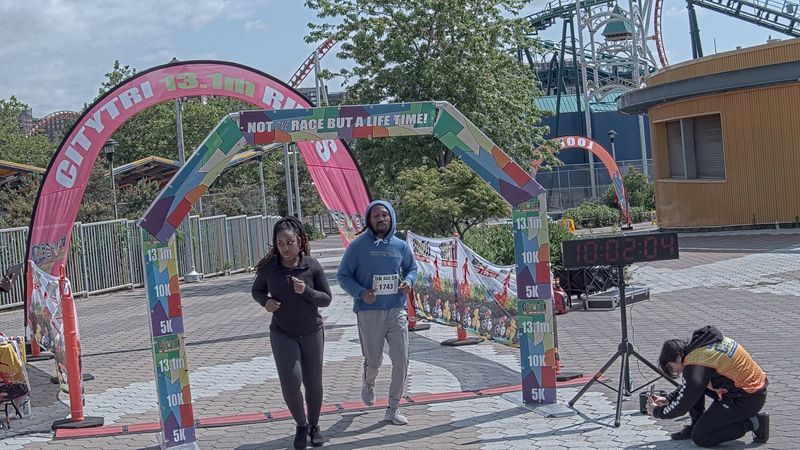 Running image for shadel cole in brooklyn beach half marathon 10k 5k 2023 june 04