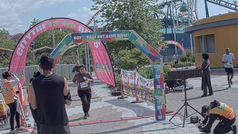 Running image for stephanie sanchez in brooklyn beach half marathon 10k 5k 2023 june 04