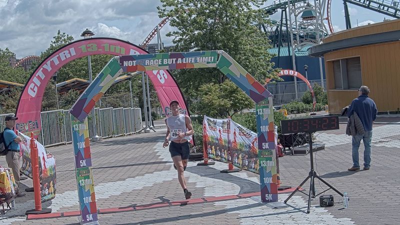 Running image for vincent morales in brooklyn beach half marathon 10k 5k 2023 june 04